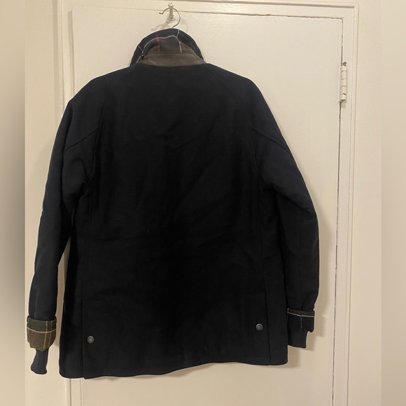 Barbour Classic Tartan- Size Men's M - Picture 2 of 3